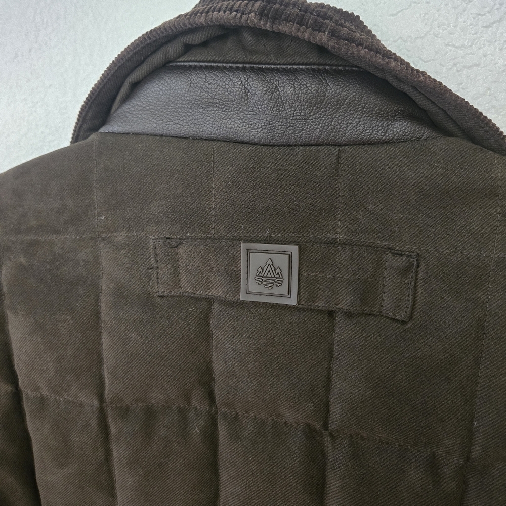 RAINFOREST JACKET - Picture 3 of 16
